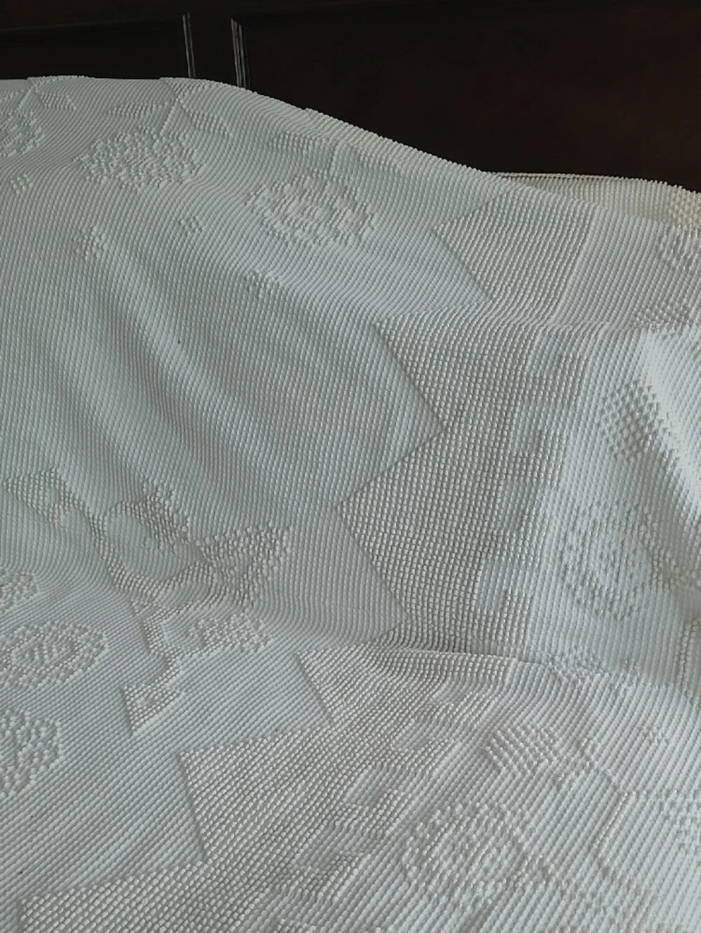 Handcrafted Cream Crochet Coverlet Quilt - Timeless White Bedspread